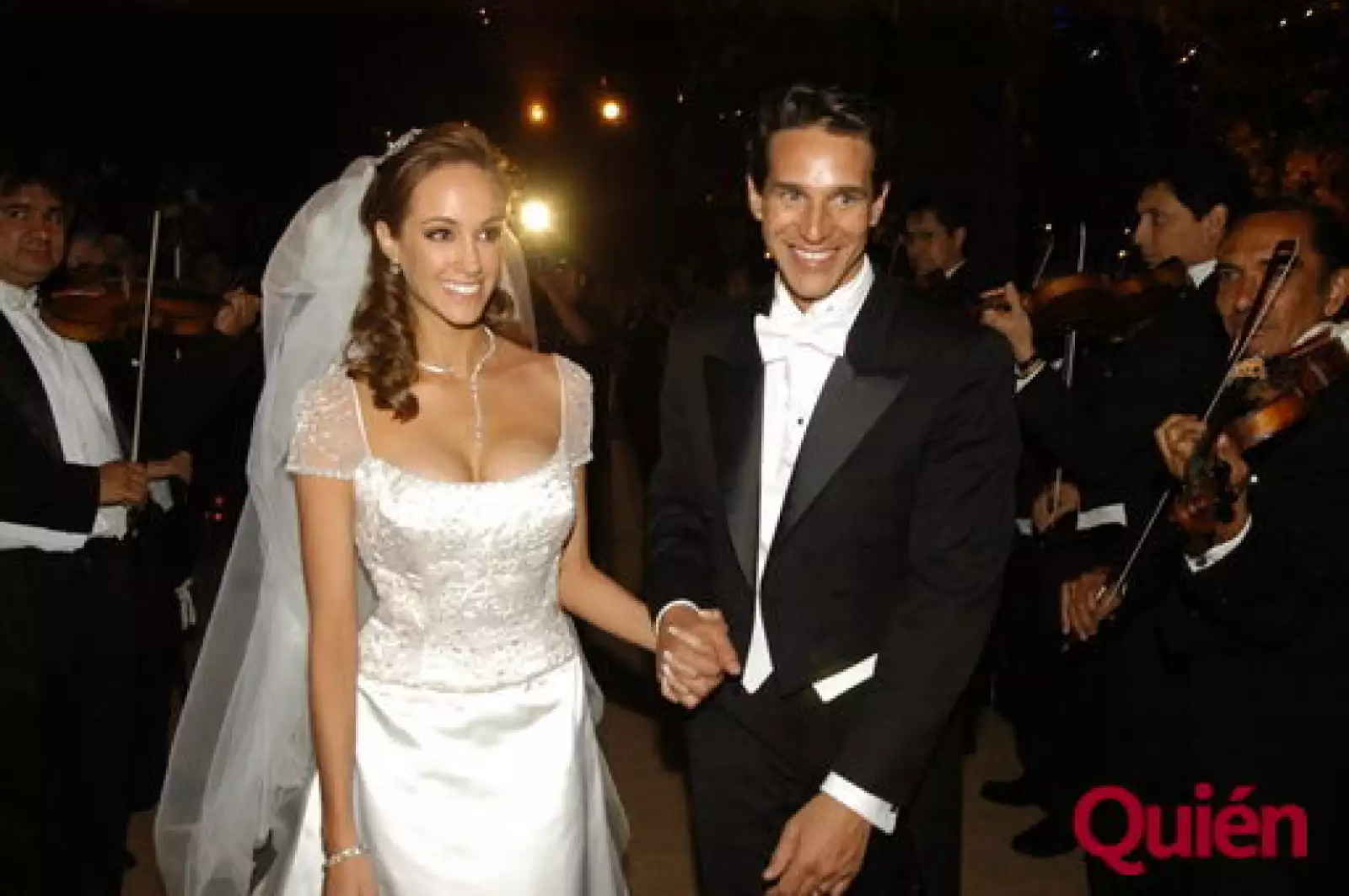 Olivia Peralta, Antonio Hidalgo