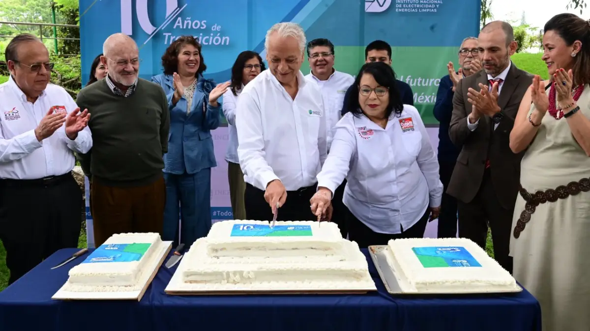 Víctor Rodríguez Padilla INEEL PEMEX