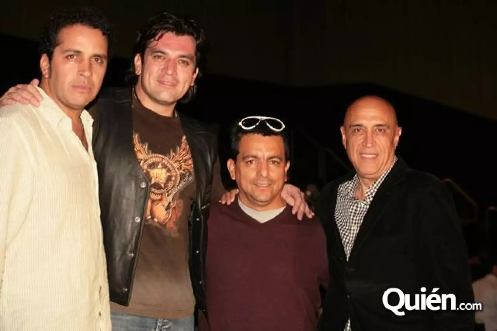 Gloria Calzada Y Paradas Continuas