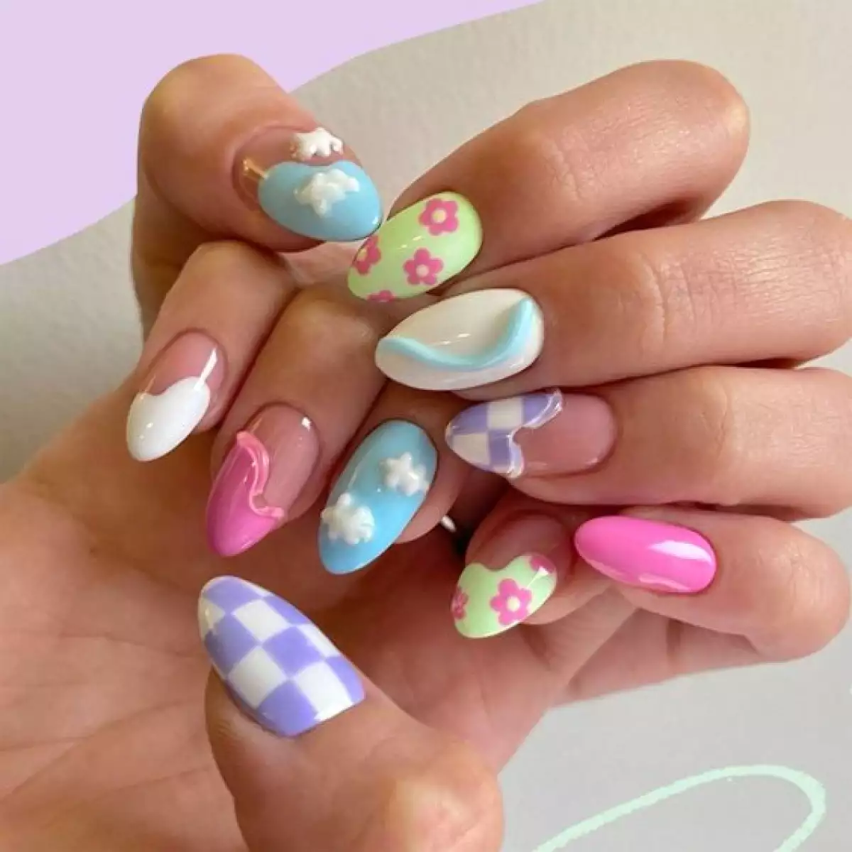 uñas con diseños de colores y efecto 3D