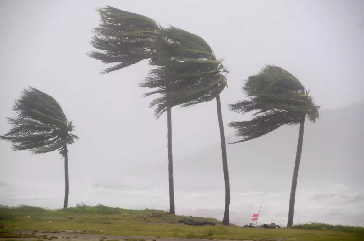 Conagua y el SMN previnieron a la población sobre posibles deslaves y desbordamientos de ríos y arroyos.