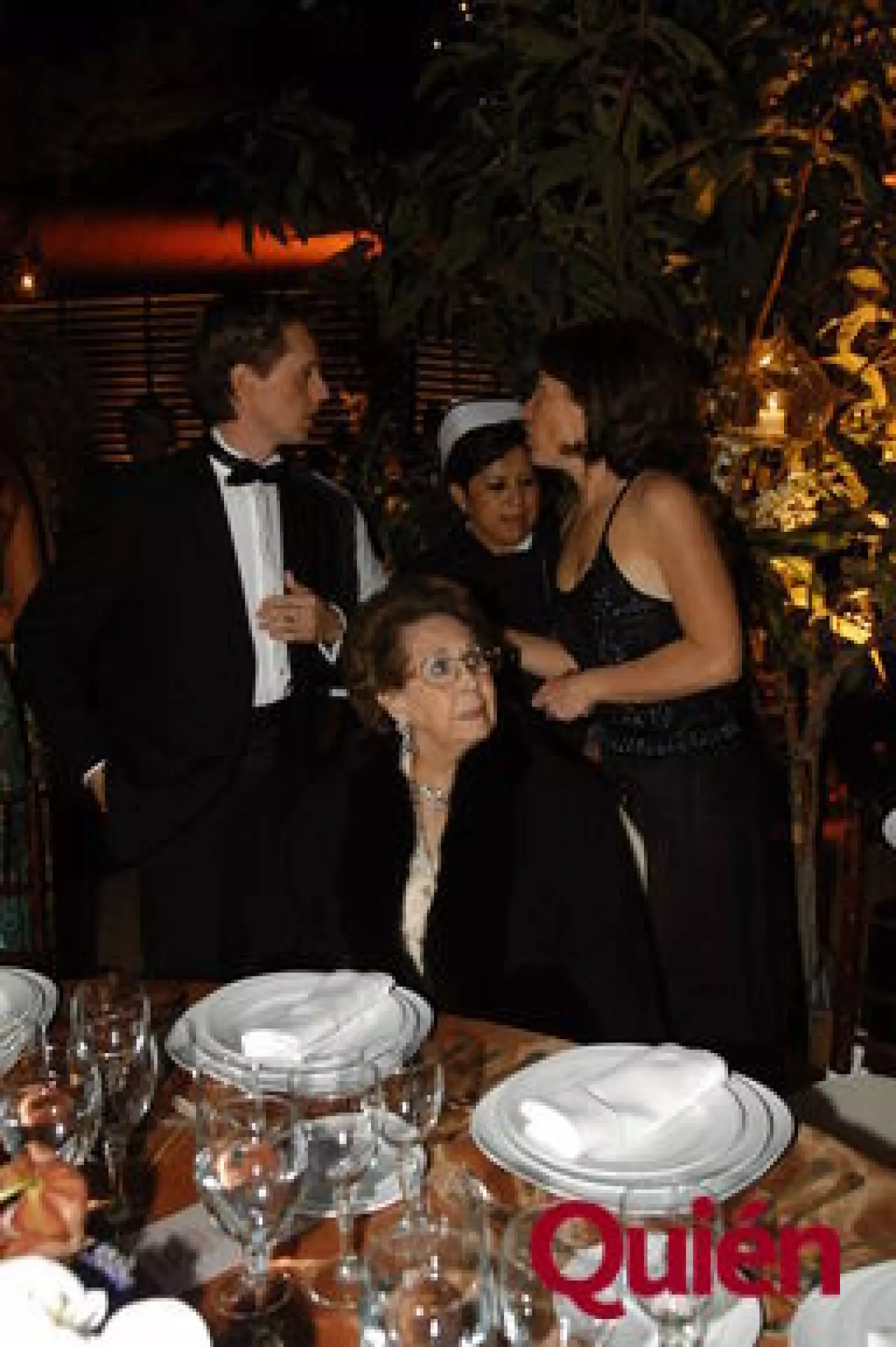 Juan Carlos Peralta, María  de Lourdes viuda de Peralta, María Quintero