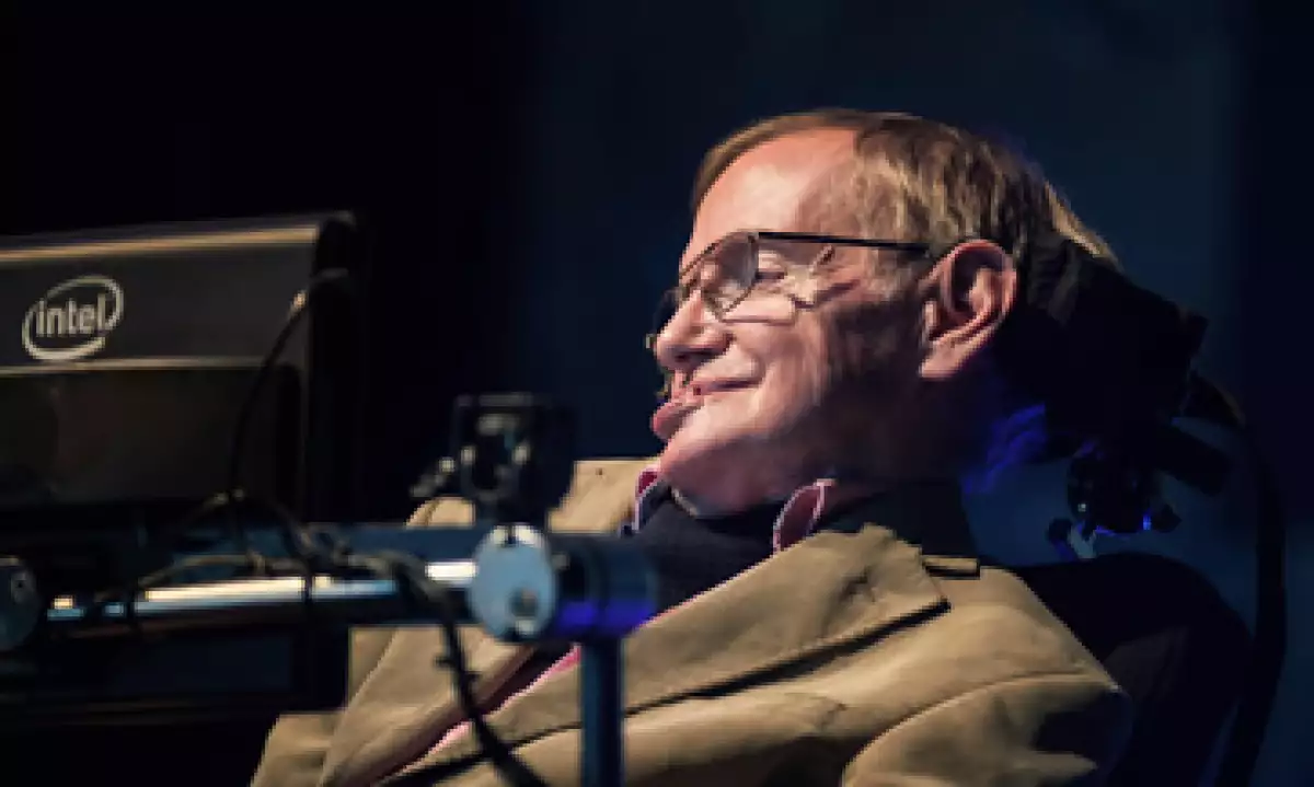 Hawking cree que debe haber otros casos de vida en el universo. (Foto: AFP)
