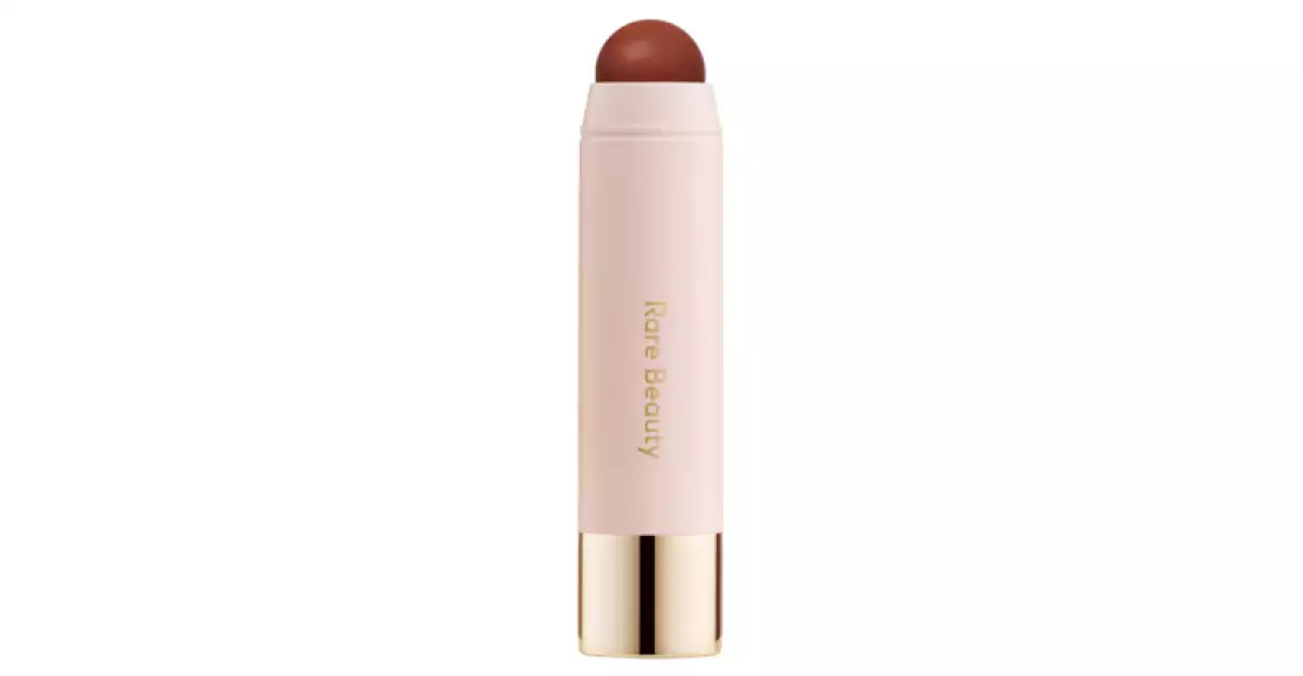 RARE BEAUTY-contour-contouring-bronzer-bronceador-maquillaje-base-tono-piel-sombra.jpg