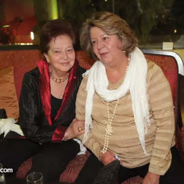 Rosi Noriega y Tere de Regil