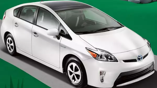 El híbrido Prius de Toyota tiene un defecto en el software que en el peor de los casos podría apagar por completo el automóvil.