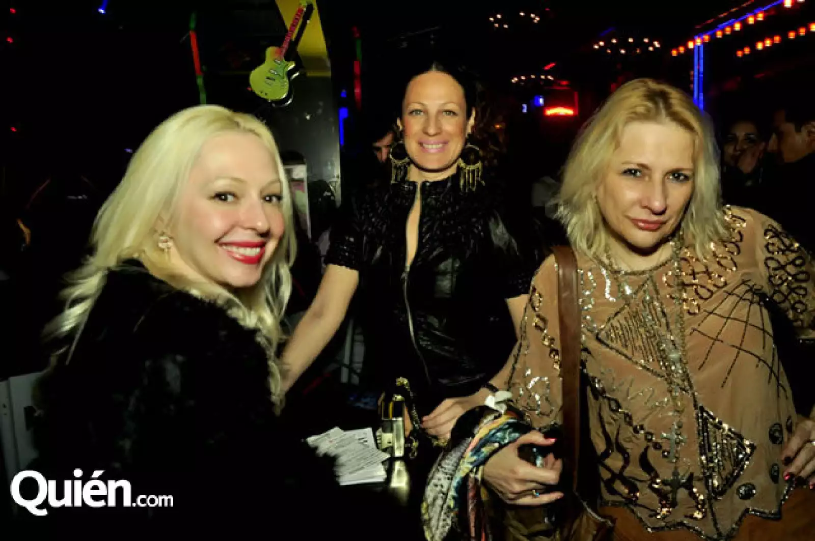 Nancy Guzmán, Vero Meza y Rosina Ramón
