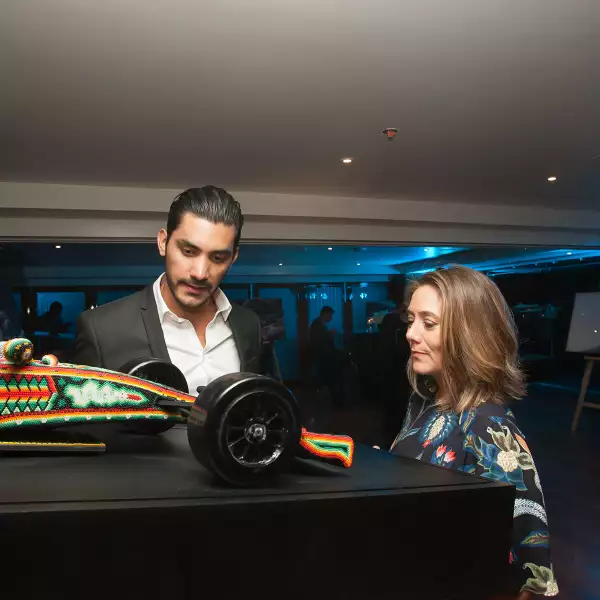 Subasta Fundación Checo Pérez
