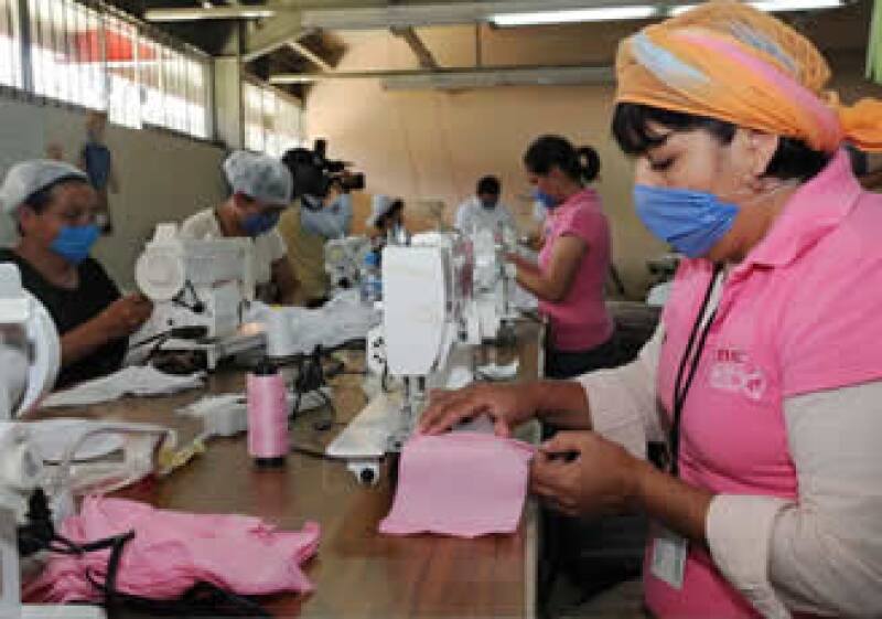 El sector manufacturero cae ante los efectos de la crisis (Foto: Notimex)