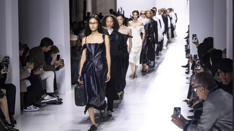 bottega-veneta-louise-trotter