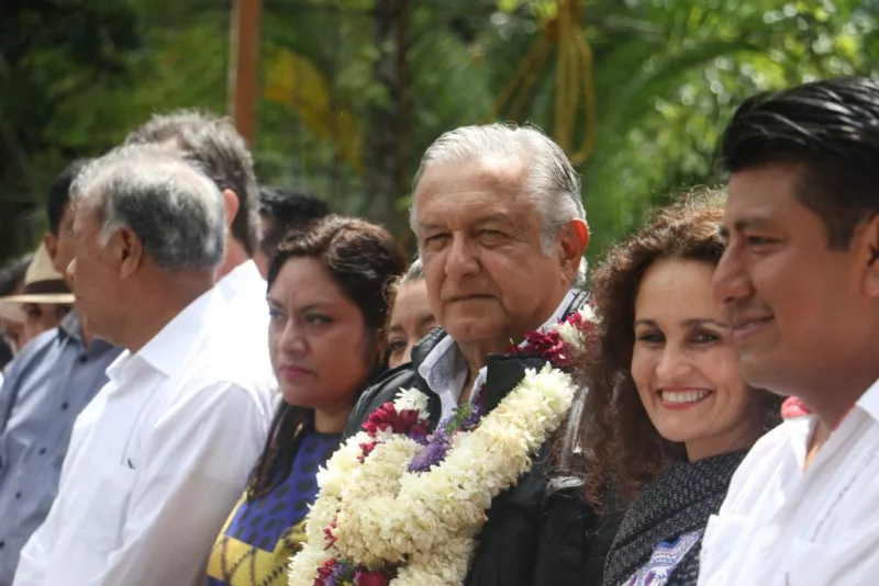 AMLO y los maestros 