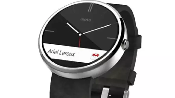 El reloj inteligente de Motorola llegó a México por un precio de 3,899 pesos (Foto: Cortesía Motorola)