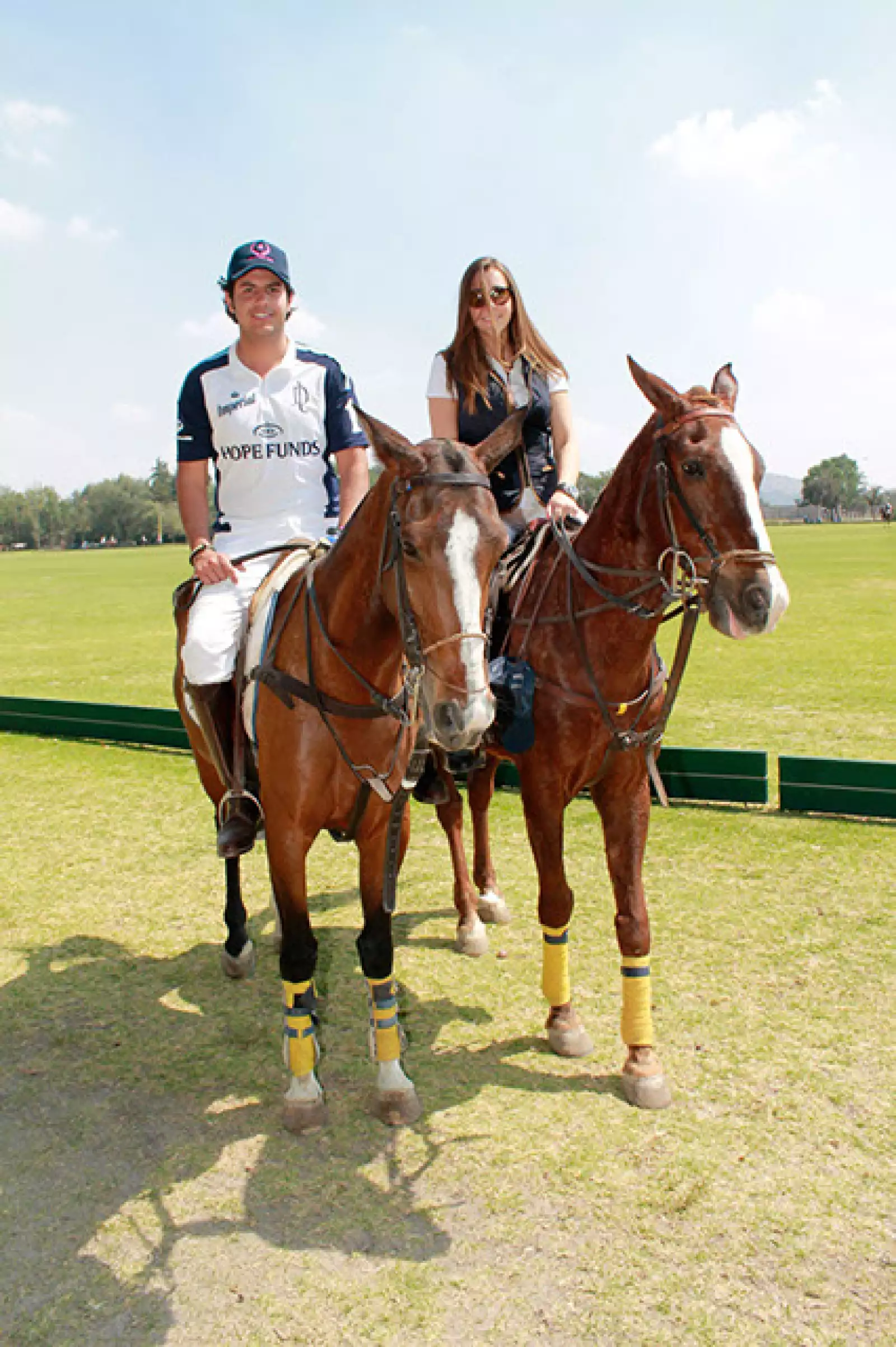 Juan Carlos Arrollo y Katia Wilkercon