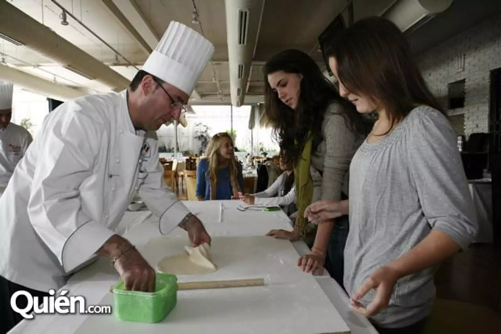Carmine Giuliani,Amaya Medrano,Cristina Medrano