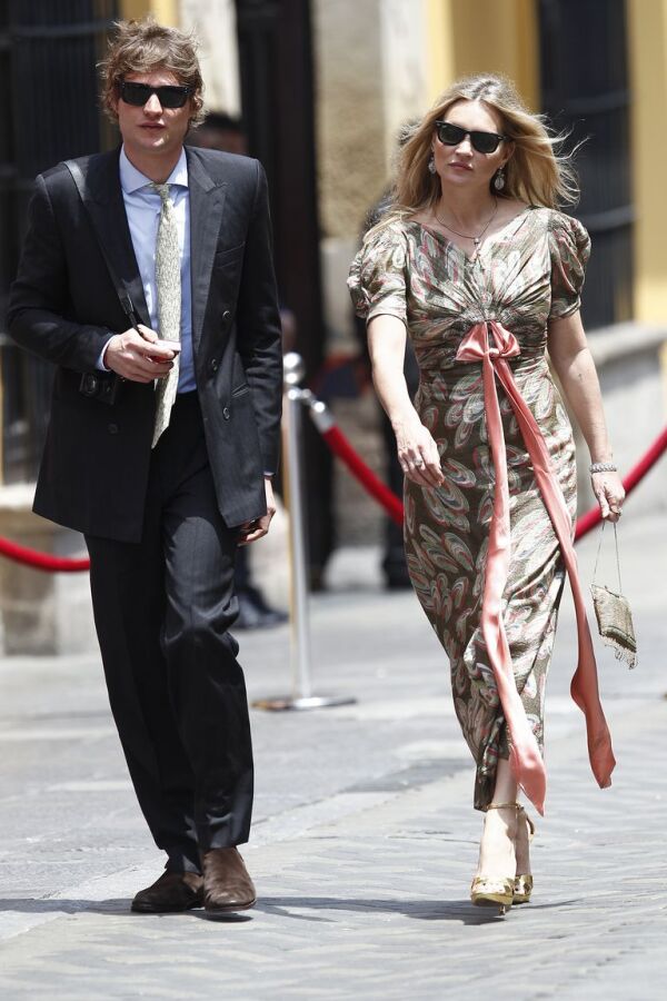 hbz-kate-moss-nikolai-932898602-1521479771