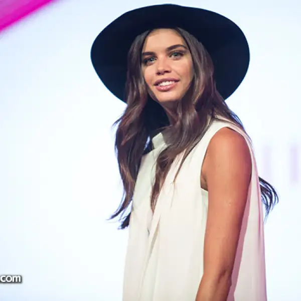 Sara Sampaio