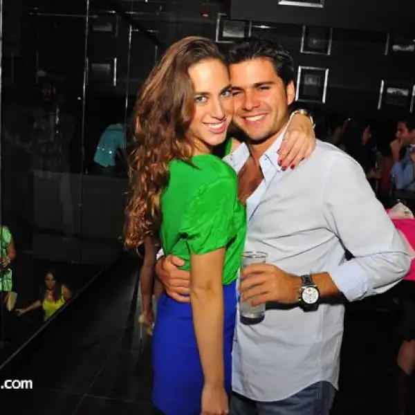 Regina Cruz,Álvaro Ortiz.