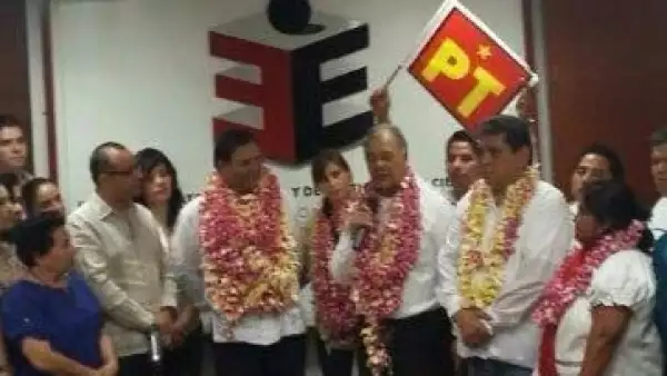 Benjamín Robles solicitó su registro como candidato del PT a gobernador de Oaxaca. (Foto: Carlos Hernández/CNNExpansión)