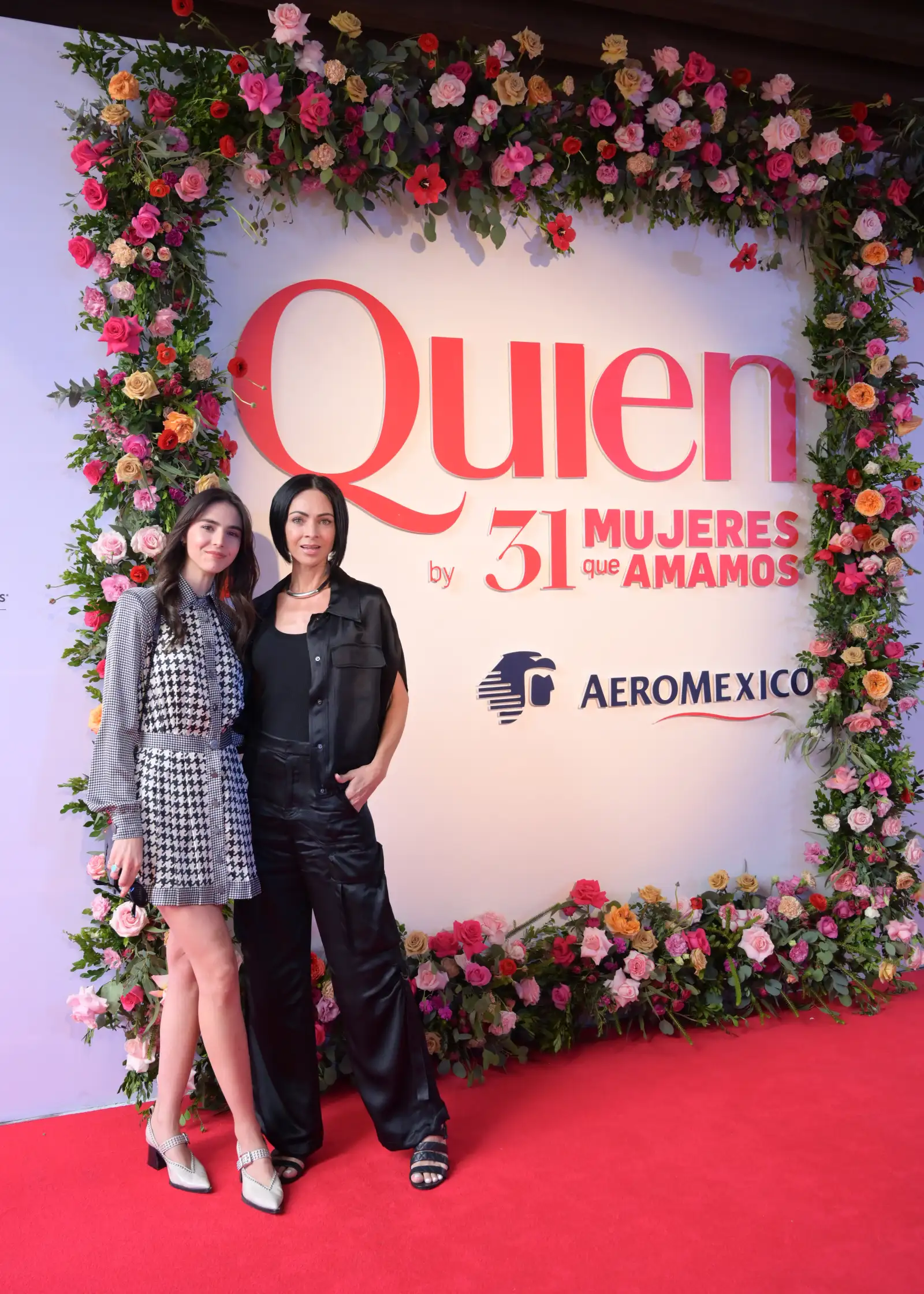 COCKTAIL31MUJERES103.JPG