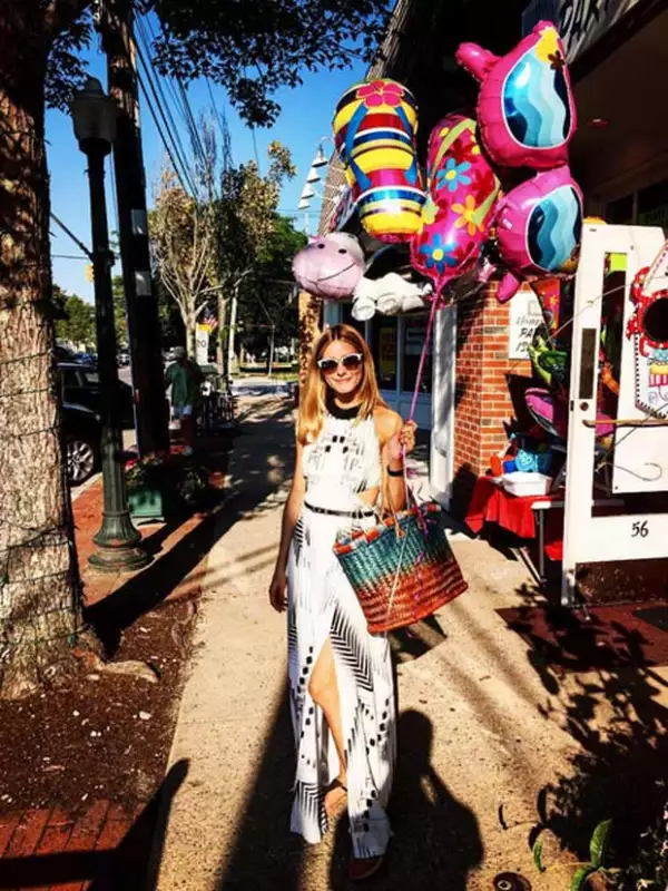 Con estas apps podrás realizar las imágenes más chic en tus redes sociales, como lo hace Olivia Palermo.