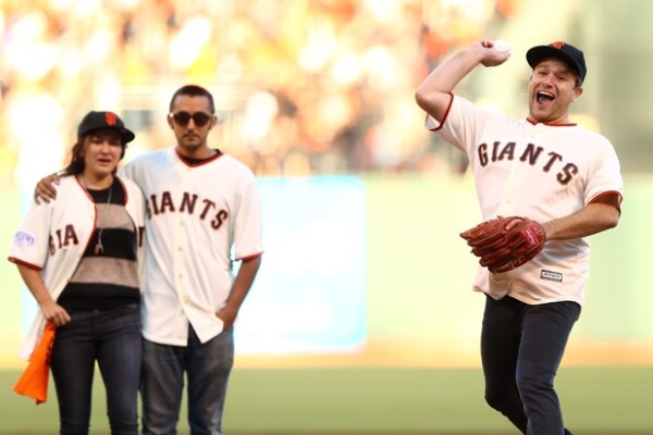 Los hijos de Robin se dieron cita en uno de los partidos de su equipo favorito, Los Gigantes de San Francisco.