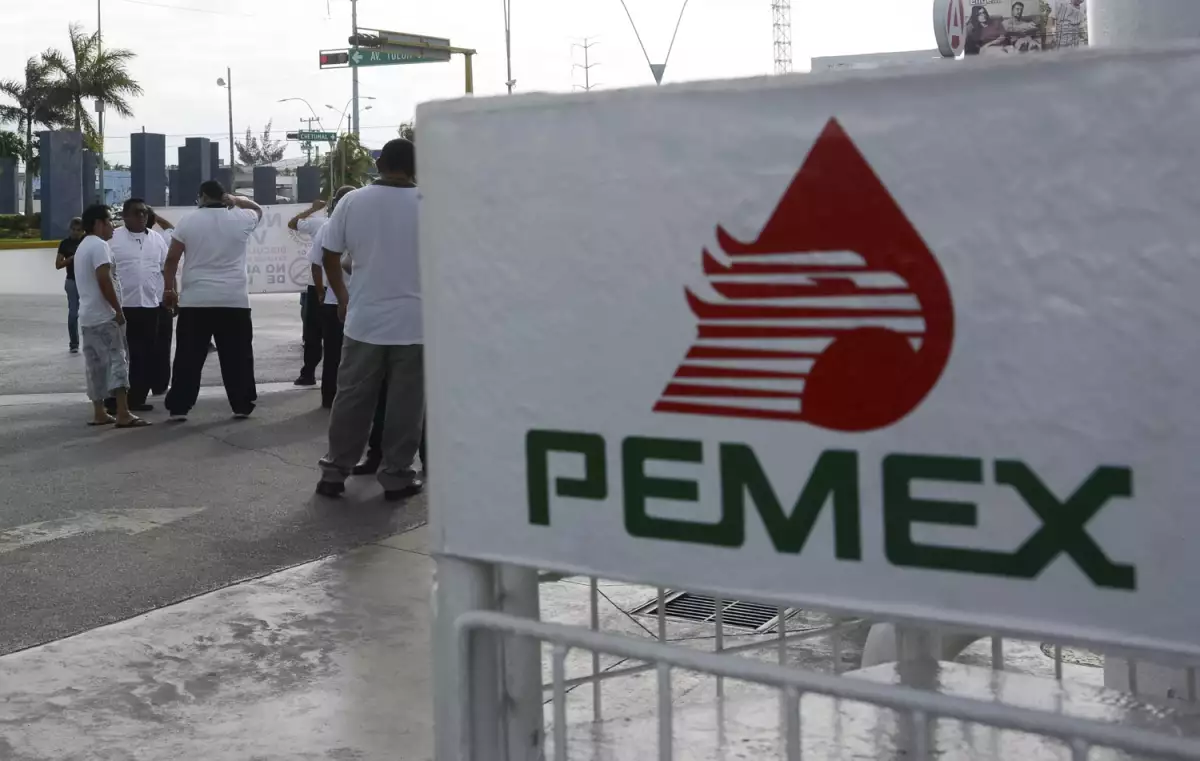 Funcionarios cometen actos ilegales