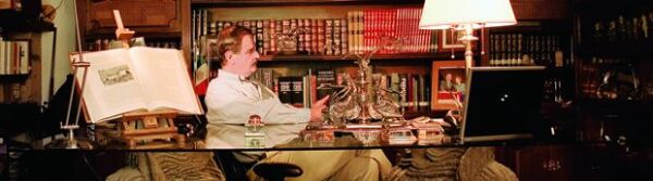 Vicente Fox pasa las tardes en su despacho, donde actualmente trabaja en dos autobiografías: una en inglés y otra en español que se publicarán próximamente.
