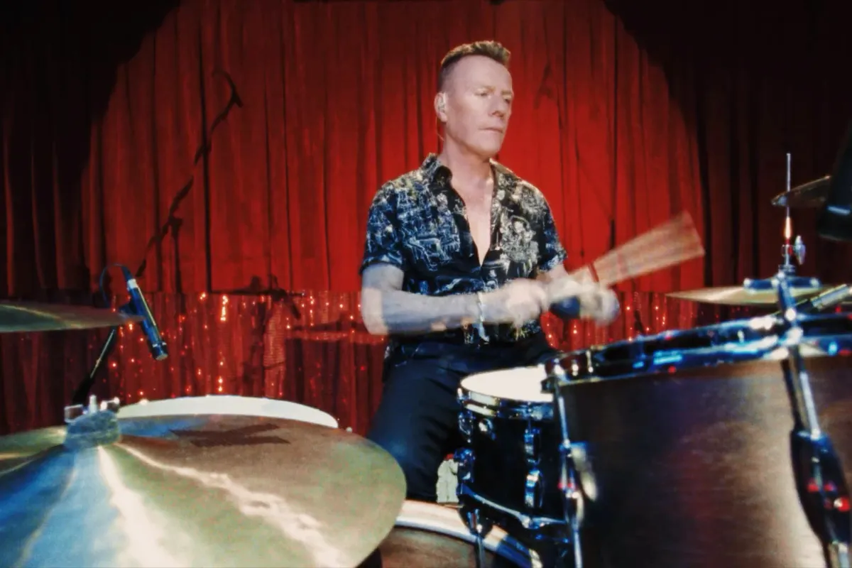 U2 filmó el video musical de "Silencio" en el Salón Los Ángeles de la Ciudad de México