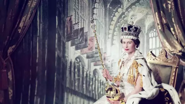 Reina Isabel II