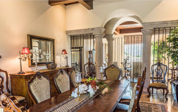 Sothebys-Monterrey-Comedor