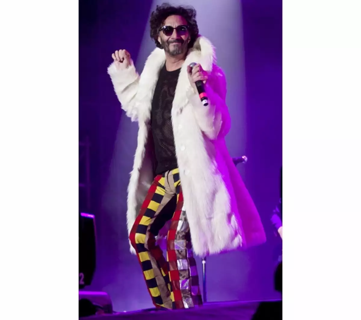 La agrupación comandada por León Larregui, quienes formaron parte de nuestra edición Quién 50, Los 50 personajes que mueven a México, cerraron el Festival Iberoamericano de Cultura Musical.