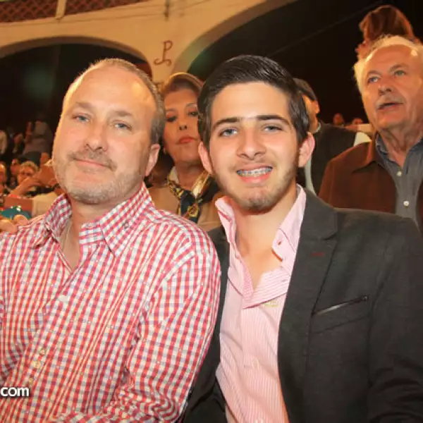 Alejandro González,Patricio González