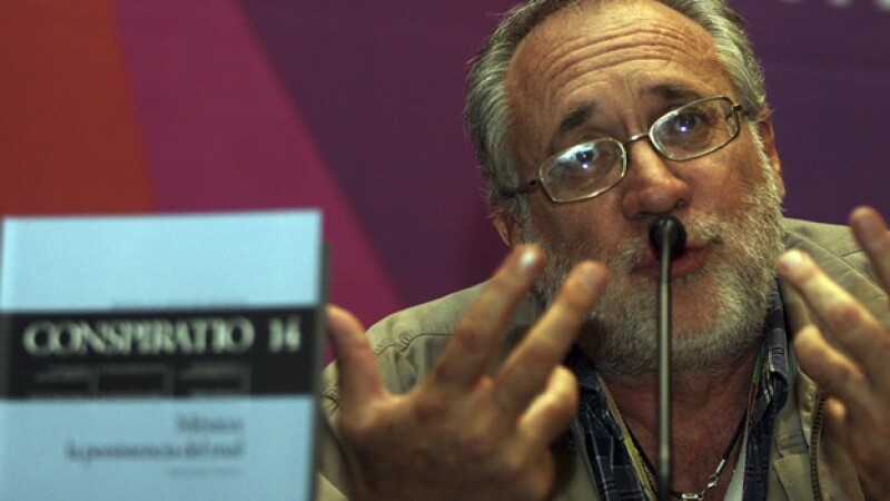 poeta y escritor javier sicilia