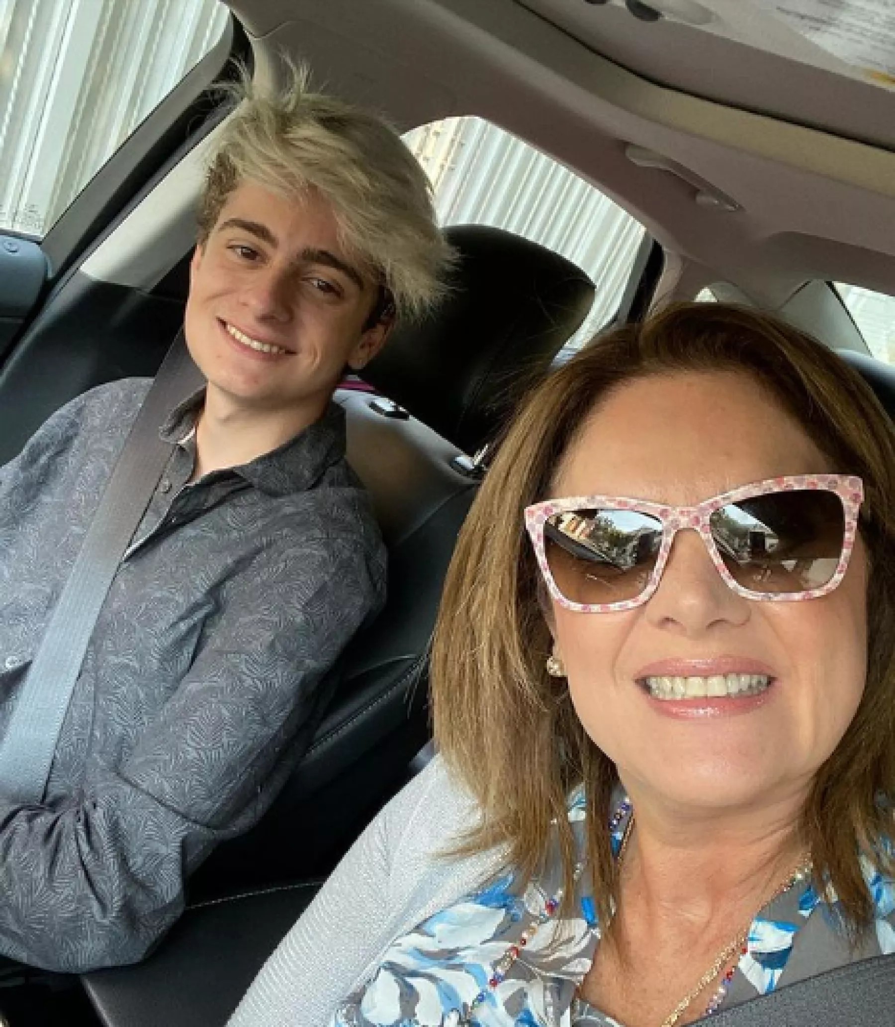 Nicolás y Erika Buenfil
