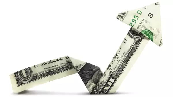 Sube dólar
