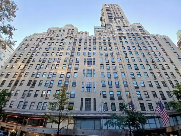 the-carlyle-hotel.jpg
