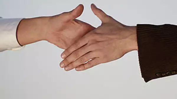 Los expertos de Ernst & Young establecen que los prestadores de servicios y patrones deben establecer mecanismos de control en los contratos. (Foto: Cortesía SXC)