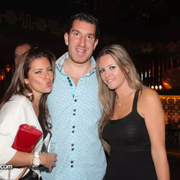 Gaby Castañeda, Simón Atri y María José Ross