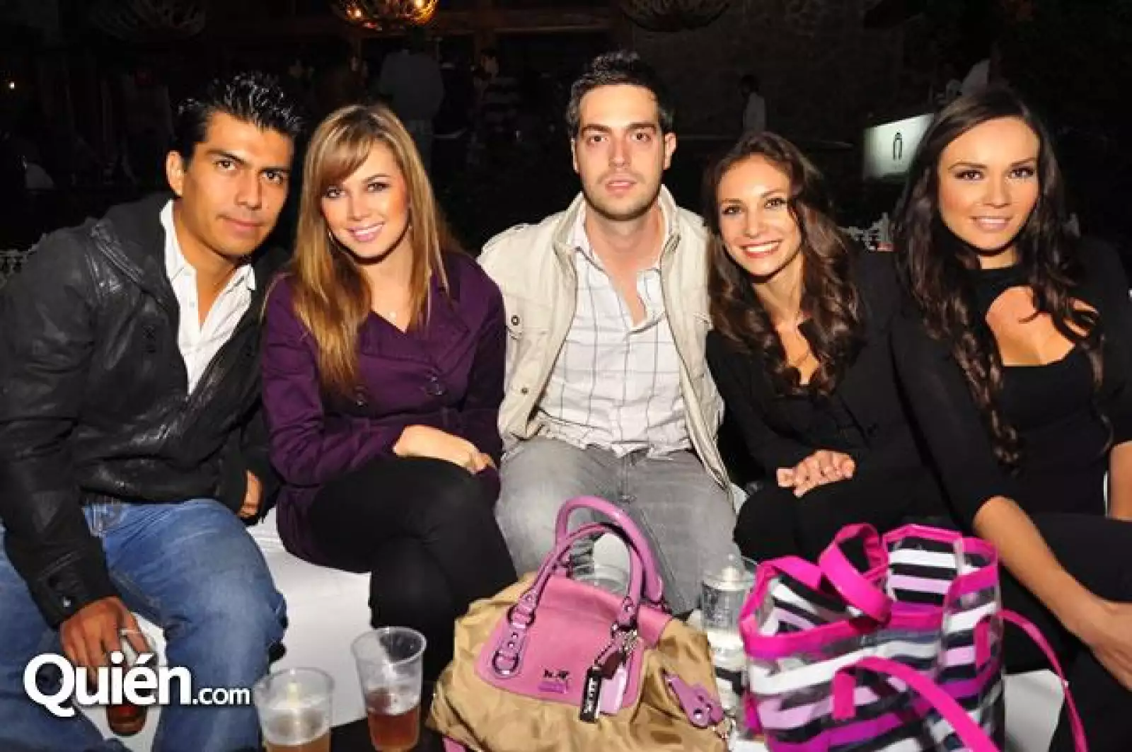 Eduardo Saldaña,Nallely Munguía,Diego Rodríguez,Andrea Tadeo,Perla Aubert.