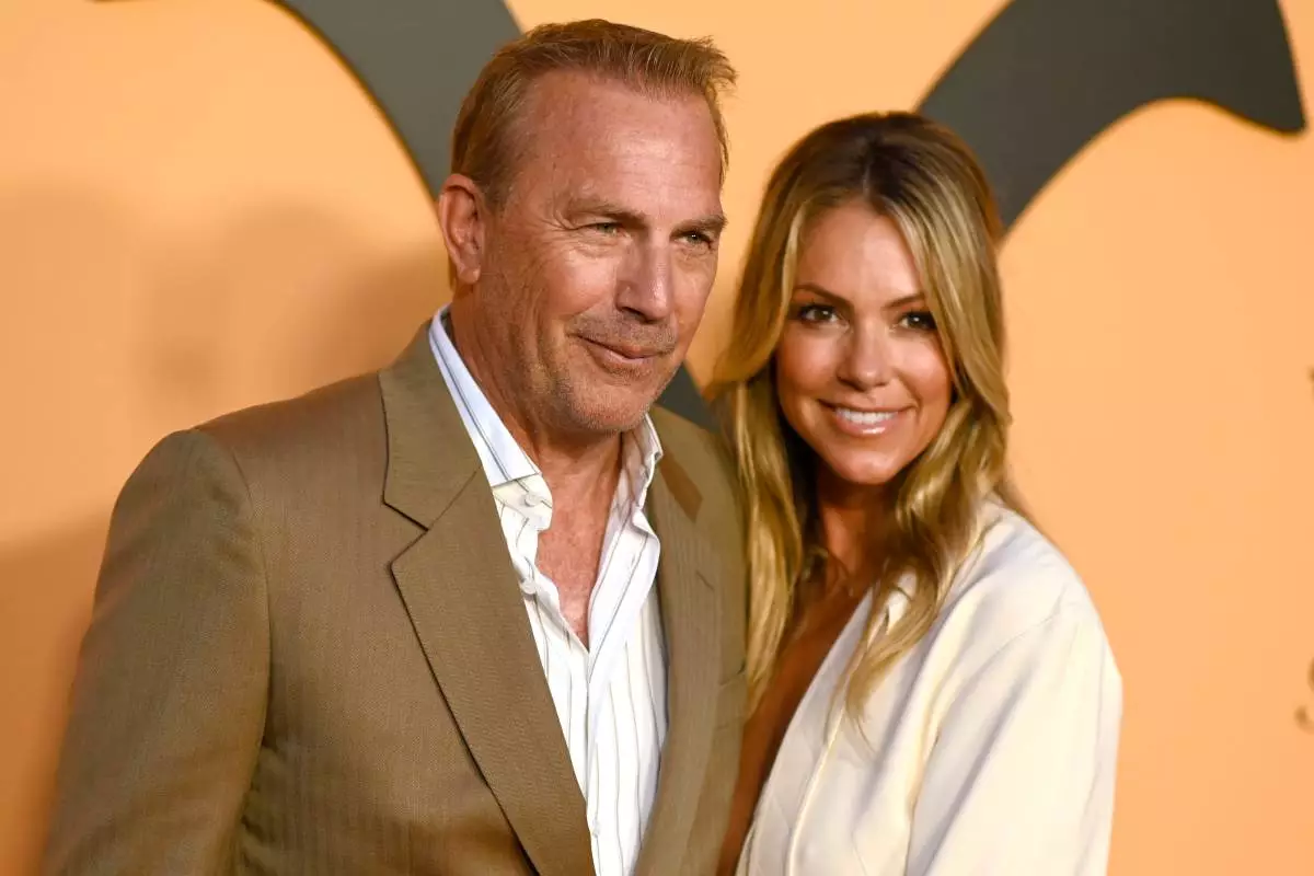 kevin-costner-esposa.jpg