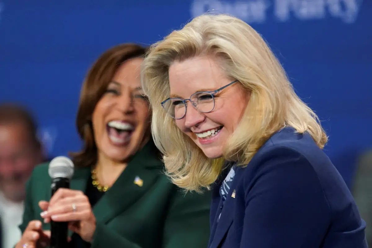 Republicanos hacen campaña por Cheney