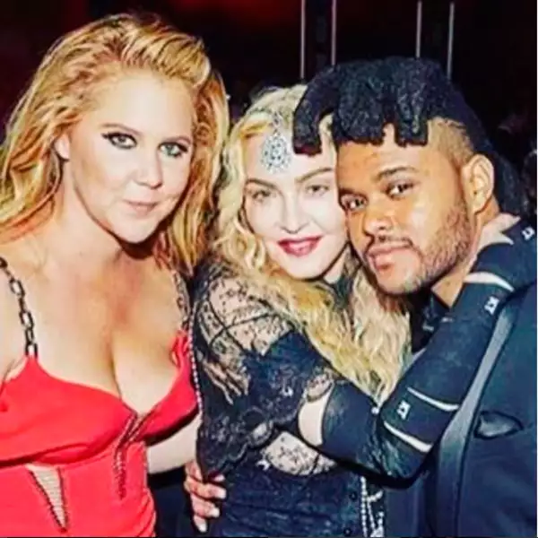 Madonna fue una de las famosas más demandas de la noche, se divirtió con todos.