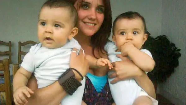 “¡¡Con mis sobrinitos hermosos!! Bueno, casi, porque son de mi primo”, escribió Dulce María.