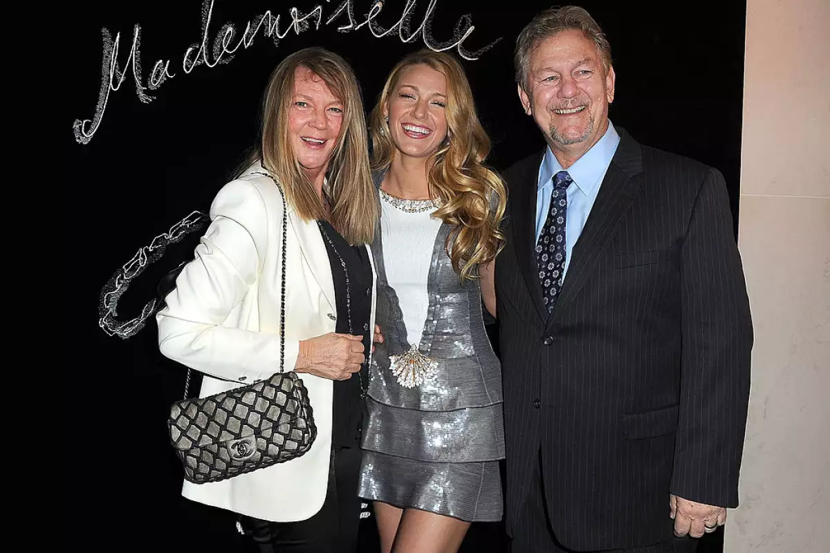 Blake Lively, Elaine Lively y Ernie Lively 