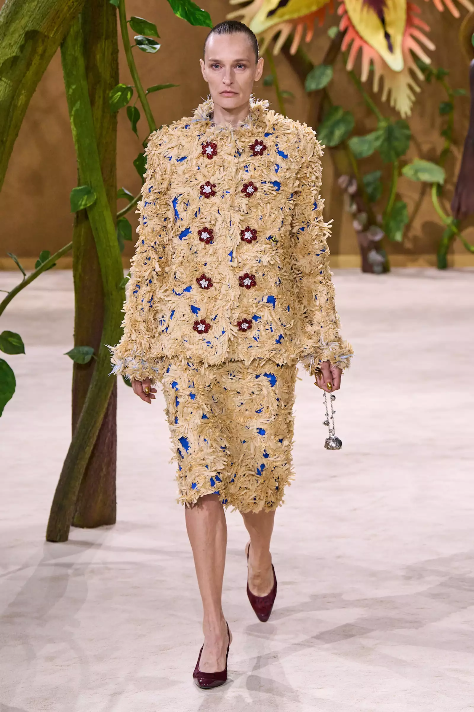 Chanel HC F26 013.jpg