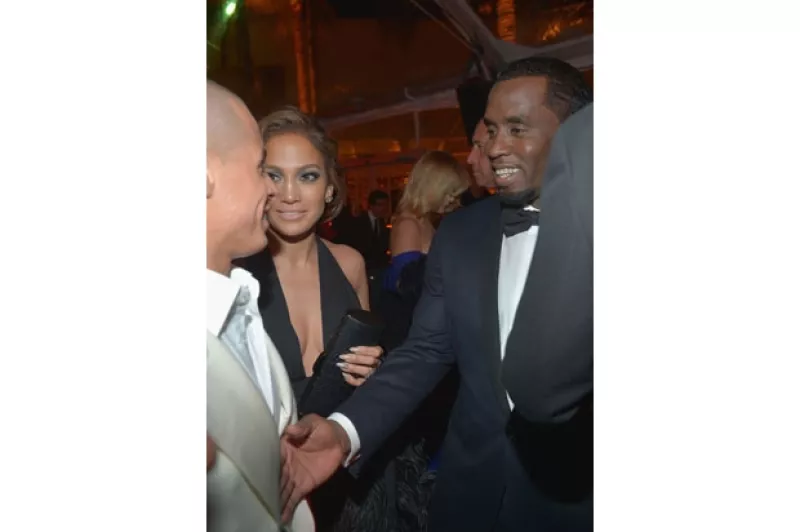 Pese a que hicieron todo lo posible por parecer relajados, se dice que el encuentro entre JLo y su ex, durante los Golden Globes fue más incómodo de lo aparente.