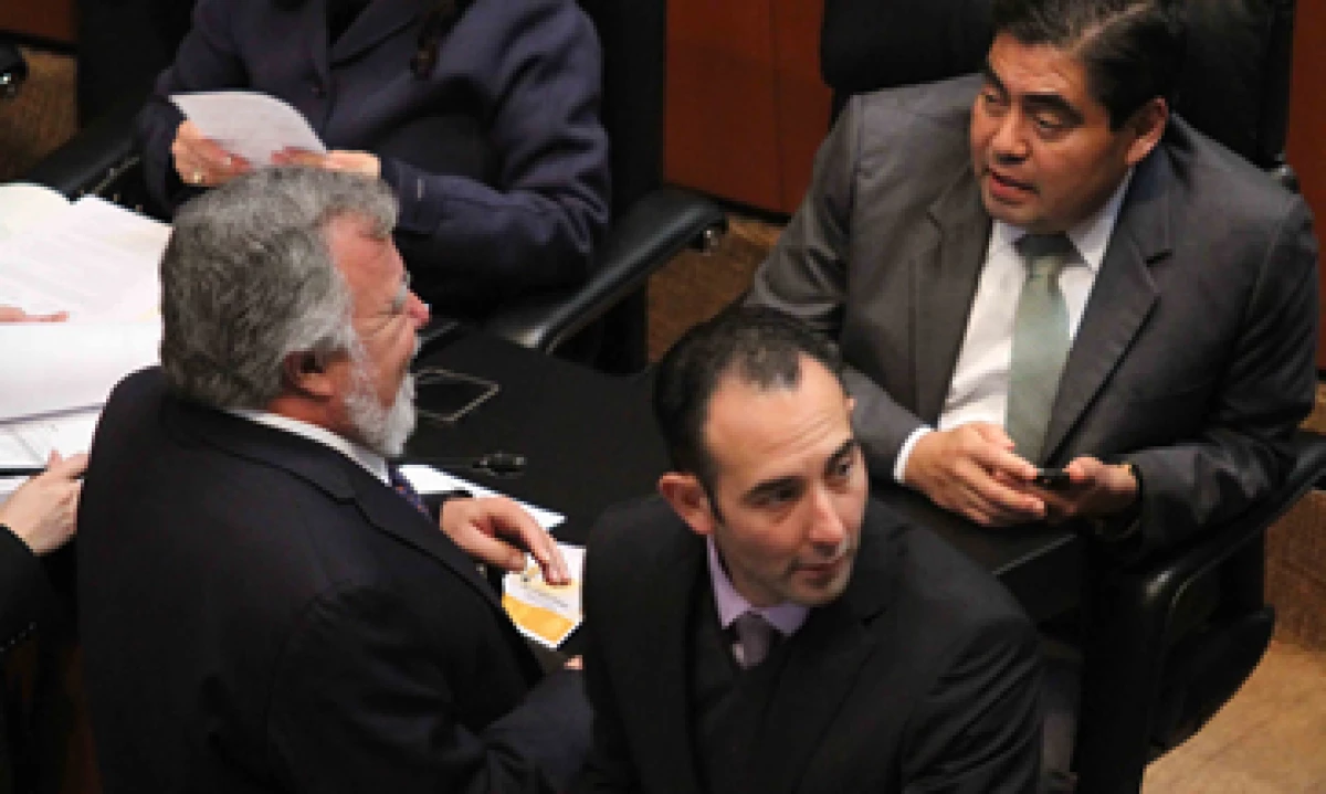 El Código Fiscal es la segunda ley aprobada en el Senado este jueves. (Foto: Notimex)