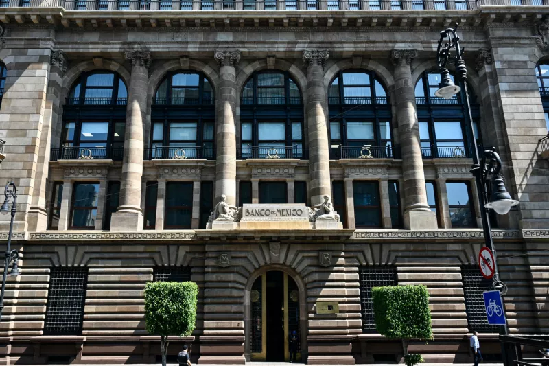 banxico mantiene tasa de interes en 7