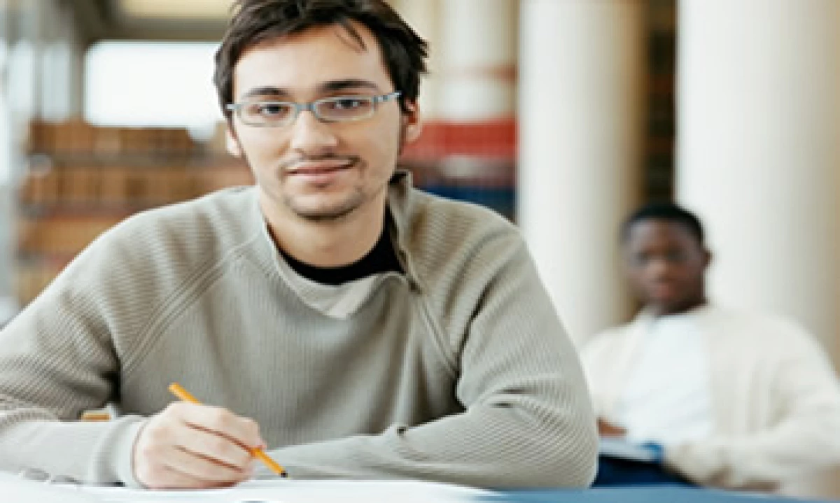 El 35% de los estudiantes que actualmente residen en el extranjero está inscrito en programas académicos de ciencias sociales. (Foto: Getty Images)