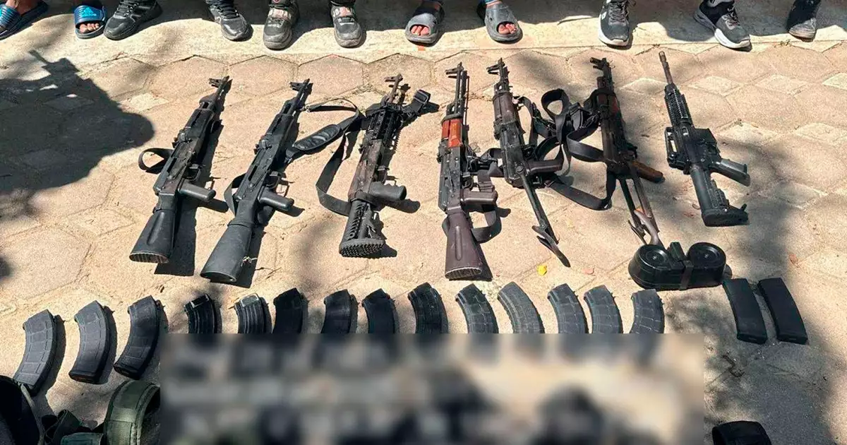 Sheinbaum gana a AMLO en decomiso de armas